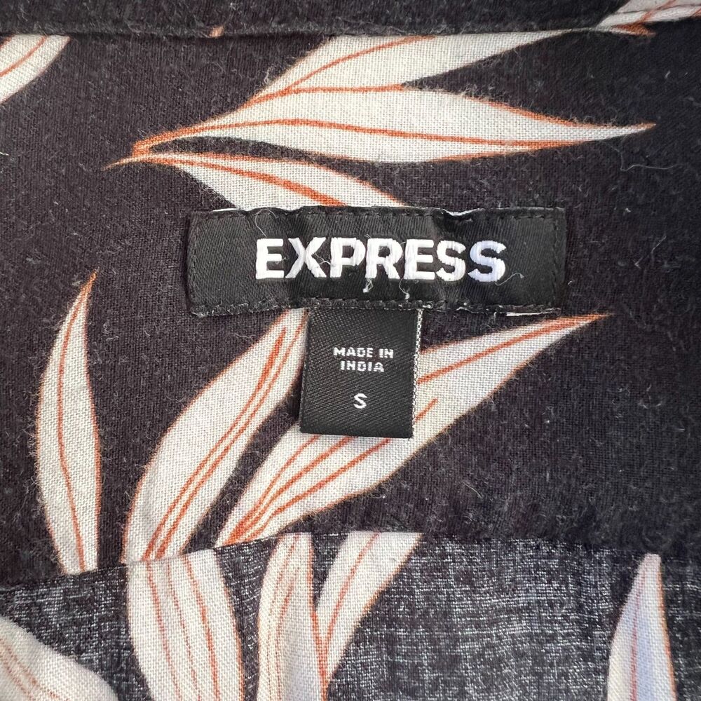 Hawaiian Button Up Short Sleeve Shirt Black Floral Express Men's Small - Picture 8 of 8